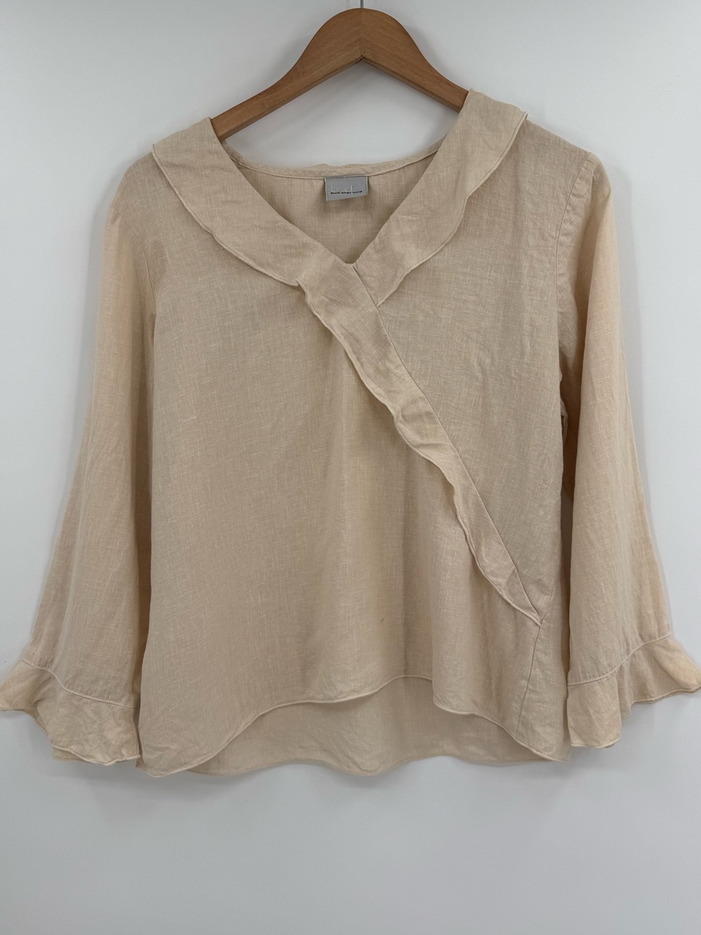 TSD Two Star Dog Hemp Blend Ruffle Blouse | Natural | Small